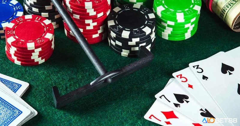 Những ảnh hưởng của phí Rake Poker đối với người chơi mà anh em cần nắm