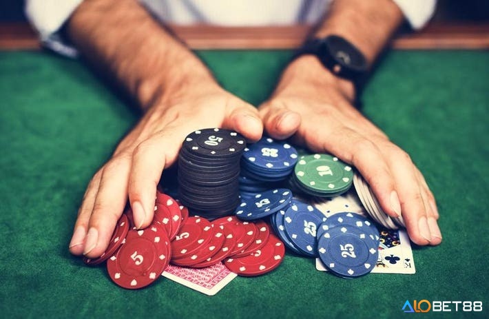 Preflop là gì? Preflop là vòng cược quan trọng khi chơi Poker